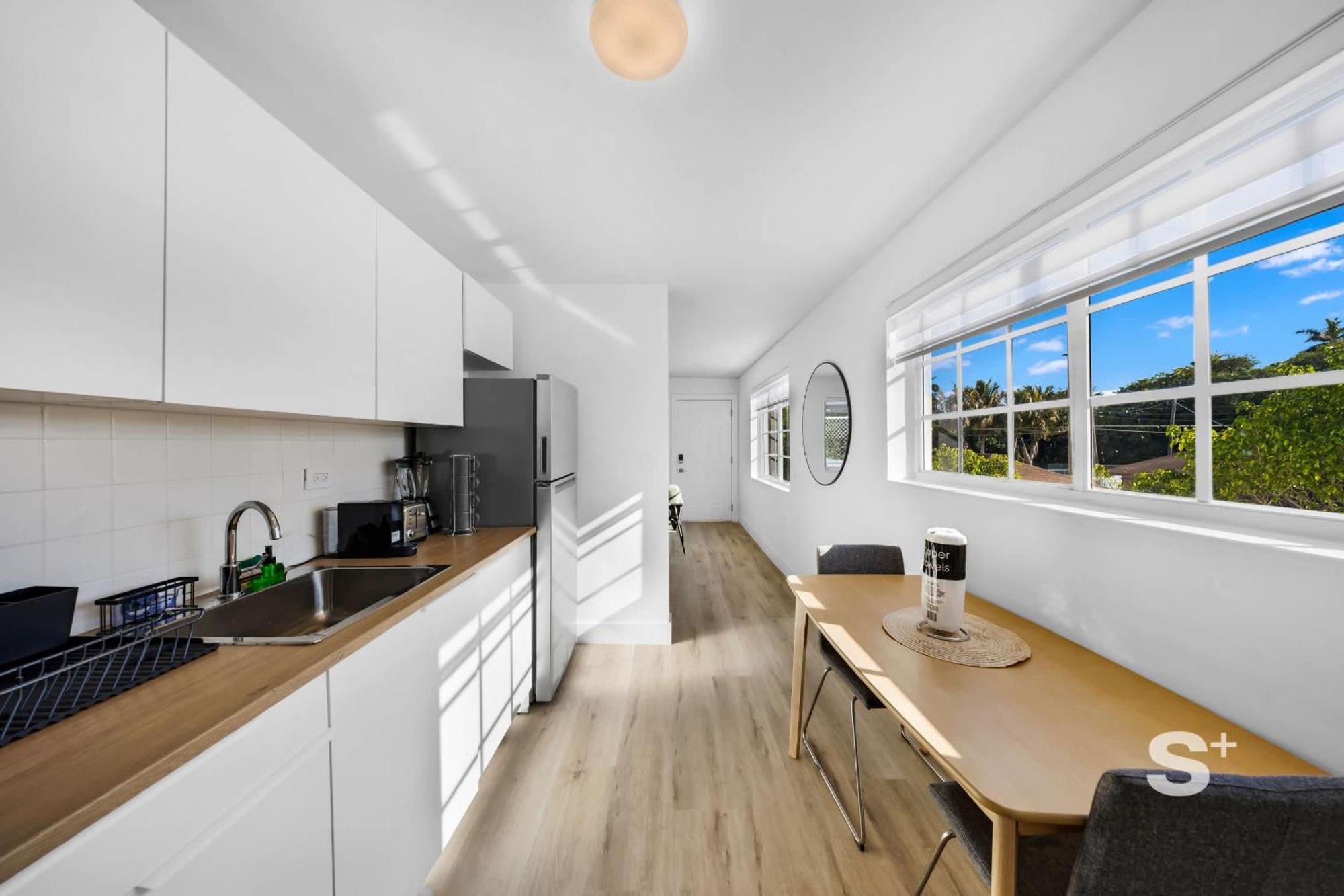Stylish 1-br With Modern Flair Apartment Miami