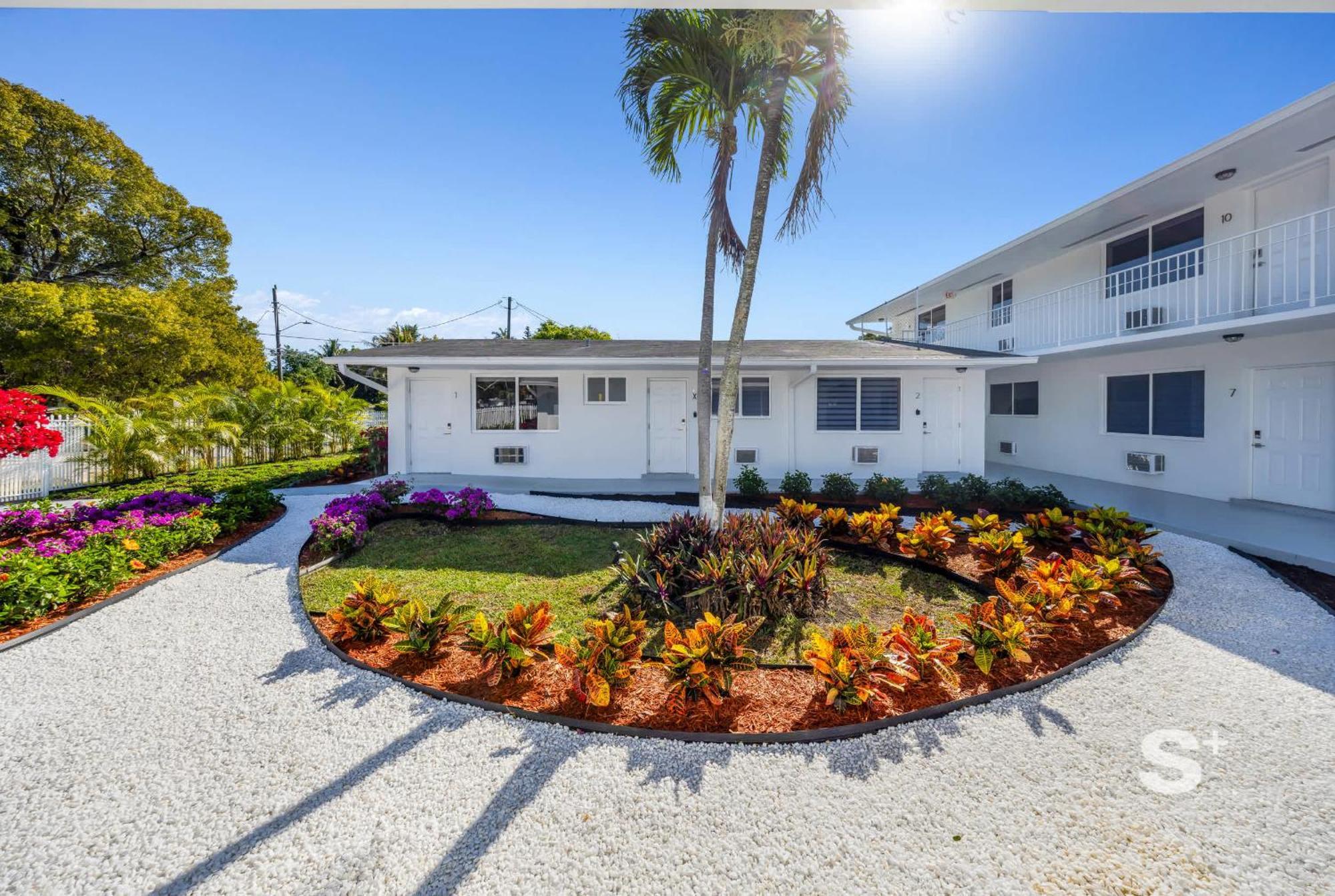 Stylish 1-br With Modern Flair *